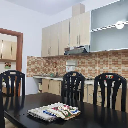 Lalzi Bay, Lura 1 Ground Floor Apartament Durres