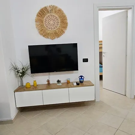 Lalzi Bay, Lura 1 Ground Floor Tatil Evi