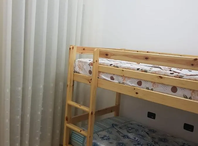Casa vacanze Lalzi Bay, Lura 1 Ground Floor Durrës