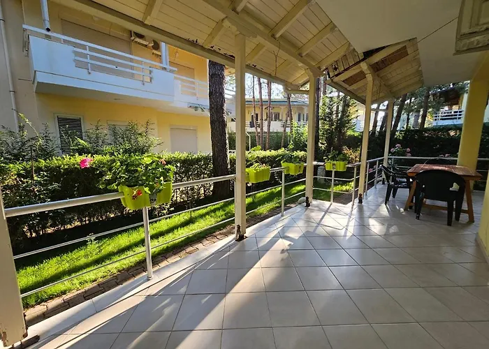 Lalzi Bay, Lura 1 Ground Floor