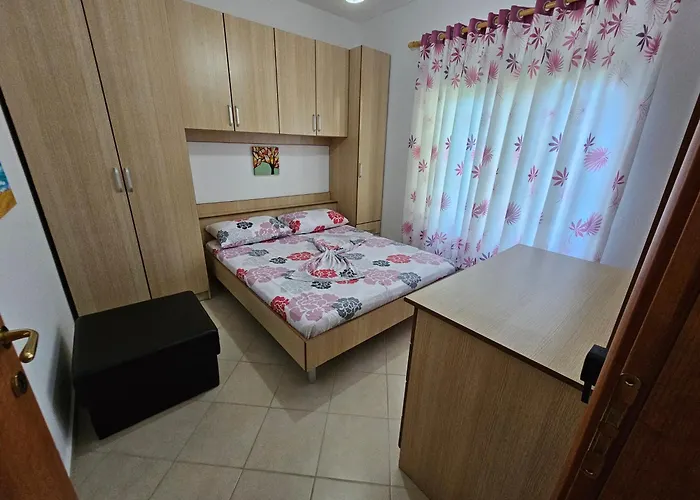 Holiday home Lalzi Bay, Lura 1 Ground Floor