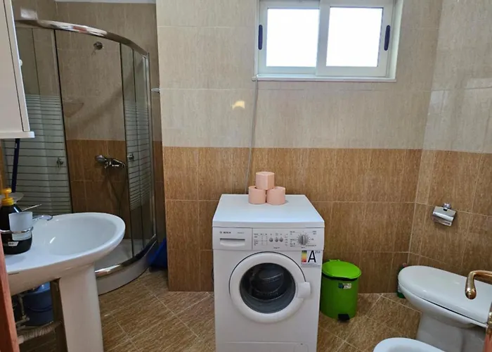 Lalzi Bay, Lura 1 Ground Floor Casa vacanze Durrës